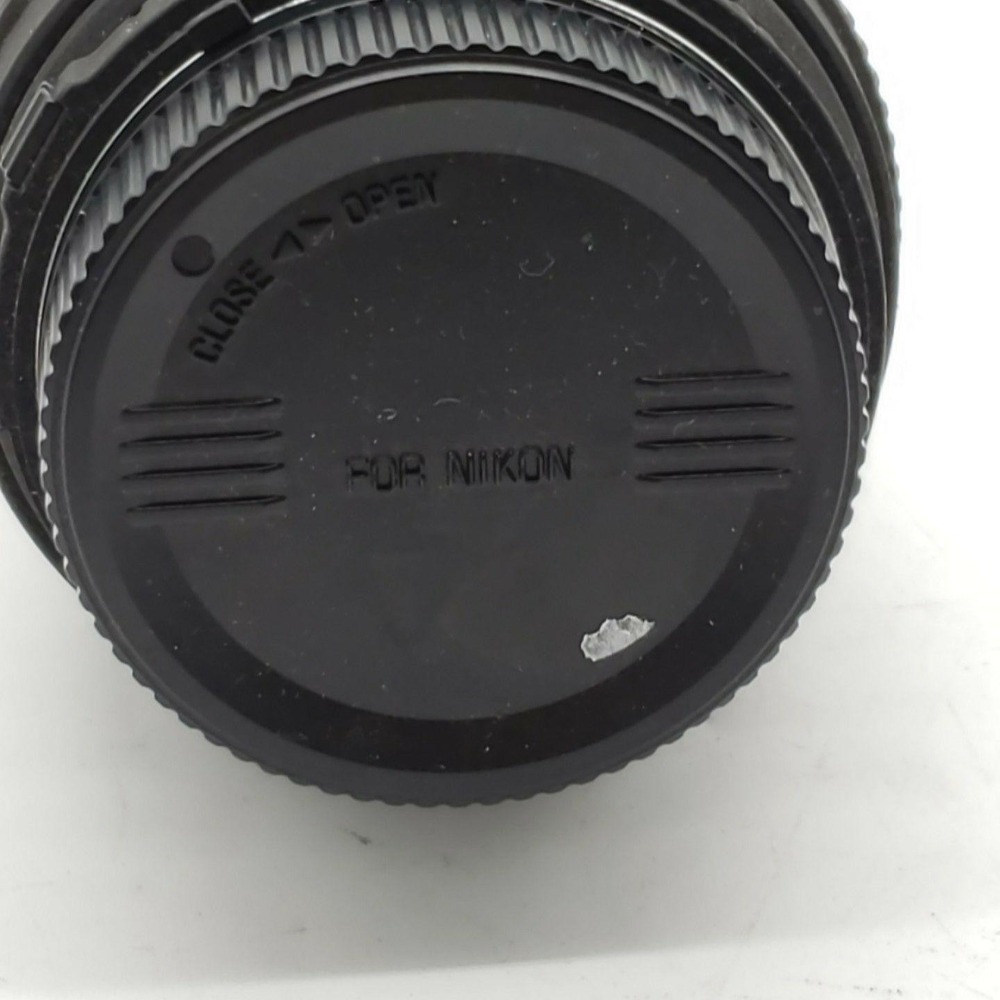 Sigma 70-300mm F/4-5.6 Telephoto Macro Zoom Lens Nikon F Mount Black Japan - Picture 3 of 6